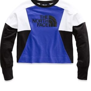 The North Face Womans Train N Logo Cropped Pullover.